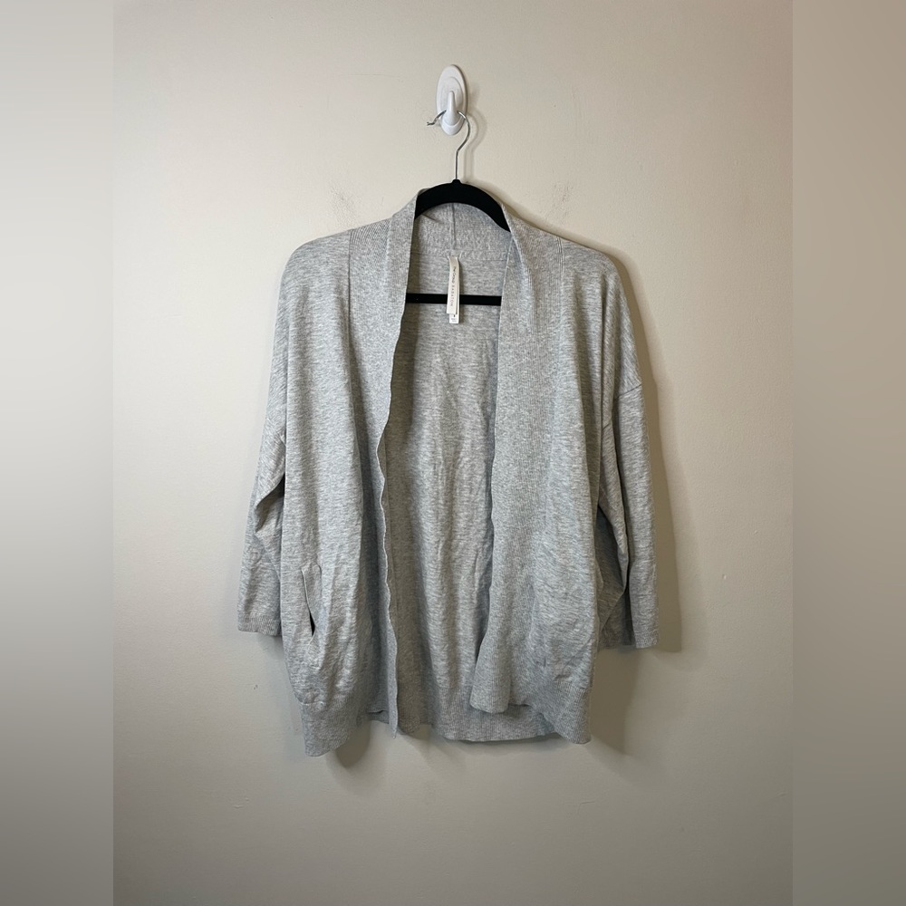 Aritzia The Group Babaton Williams Gray Open Front Cardigan Minimalist Neutral